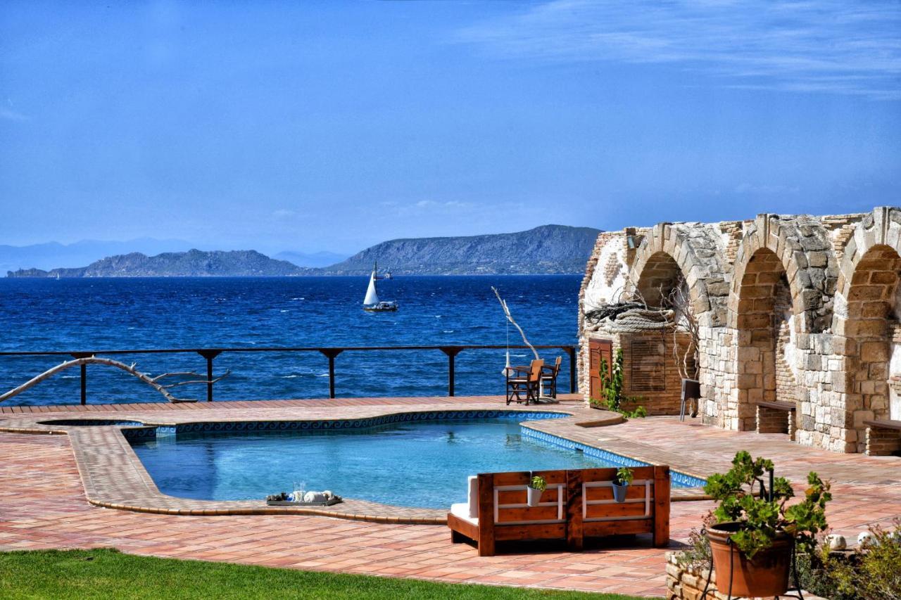 Luxurious Villa By The Sea Posidhonia  ภายนอก รูปภาพ